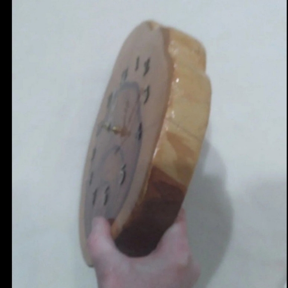 NEW Handmade Clock Made From Utah Juniper Rounds - Picture 4 of 8